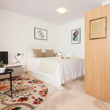 Teatro Flat Apartment